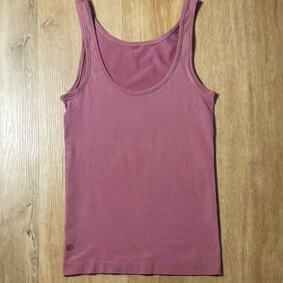Lululemon Seek Simplicity Tank 2 Ways - Picture 14 of 16